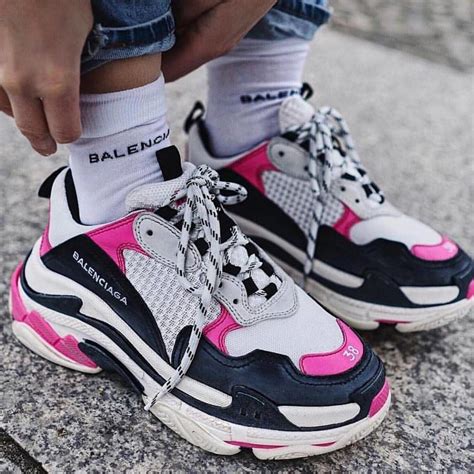 fake balenciaga shoes trainers|balenciaga shoes authenticity check.